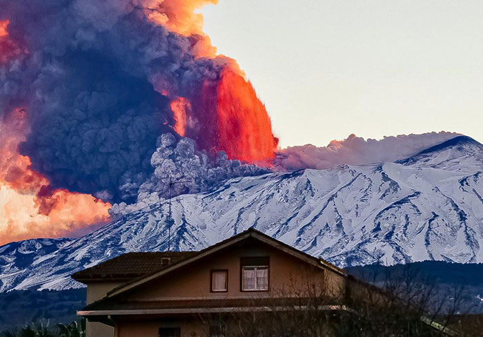 Scienza: Etna, oltre 60 mln di metri cubi di lava eruttati tra dicembre ’20 e marzo ’21