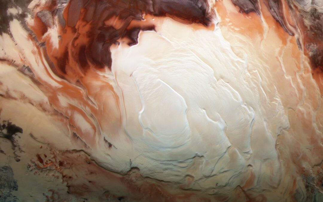 Scienza: Potrebbero provenire da argilla e non da laghi i segnali delle acque sotterranee di Marte