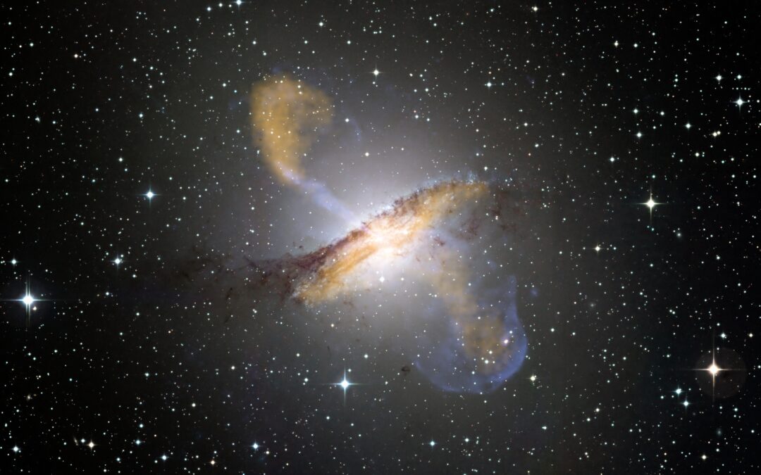 Scienza: scoperto un tesoro di ammassi globulari nella galassia Centaurus A +FOTO