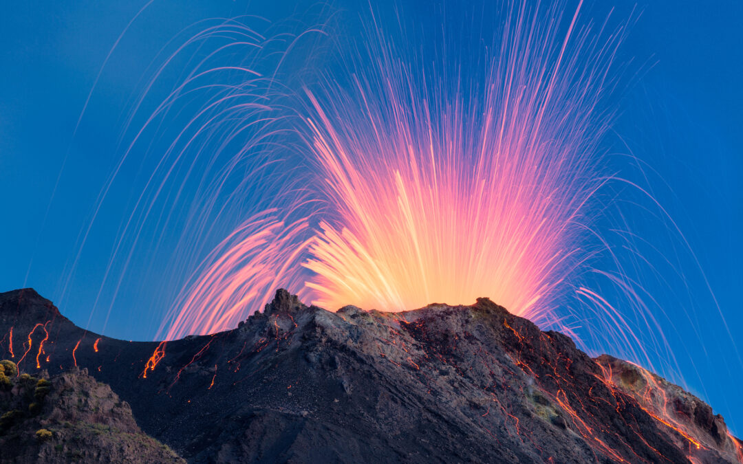 Ricerca Italiana: Etna e Stromboli, nuova luce su possibili cause di eruzioni esplosive