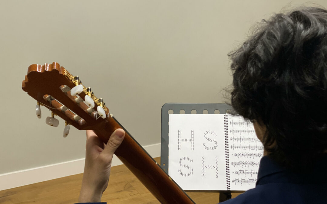 I musicisti riescono a passare più velocemente dalla visione totale a quella del particolare