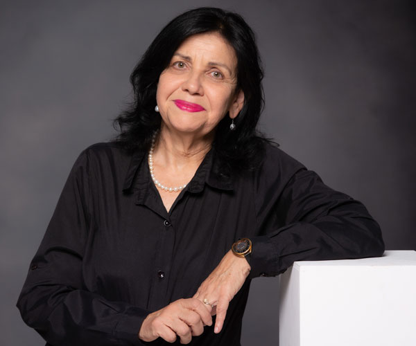 Mariangela Hungria – Photo A Neto