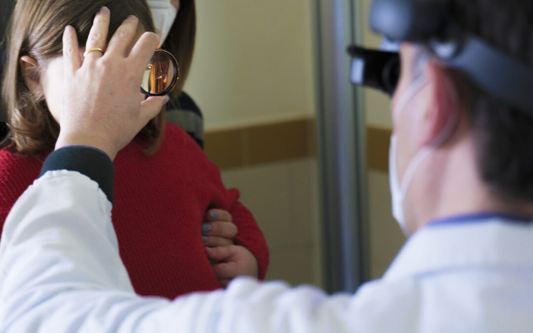 Dalle lacrime si può valutare l’efficacia del trattamento per severa forma di allergia oculare