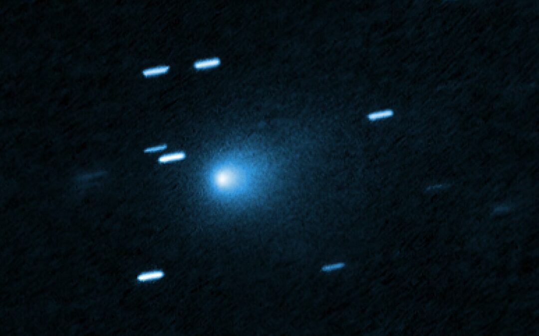 Hubble vede la coda della cometa interstellare e prende le misure
