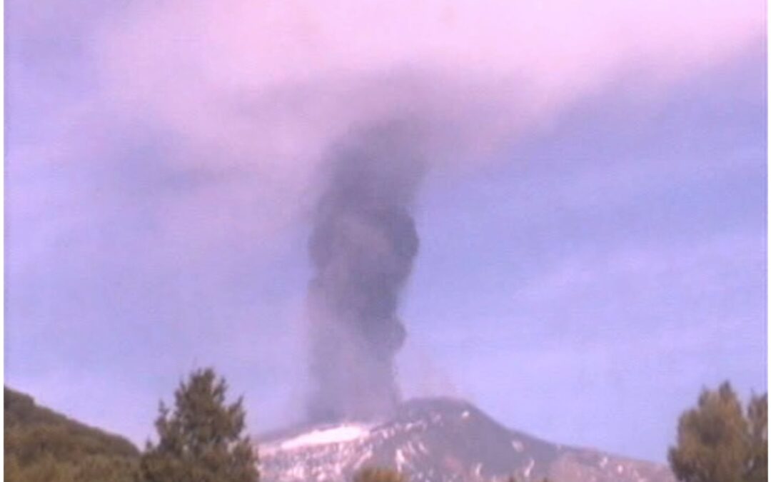 Etna, eruzione del 2015 registrata anche nella ionosfera